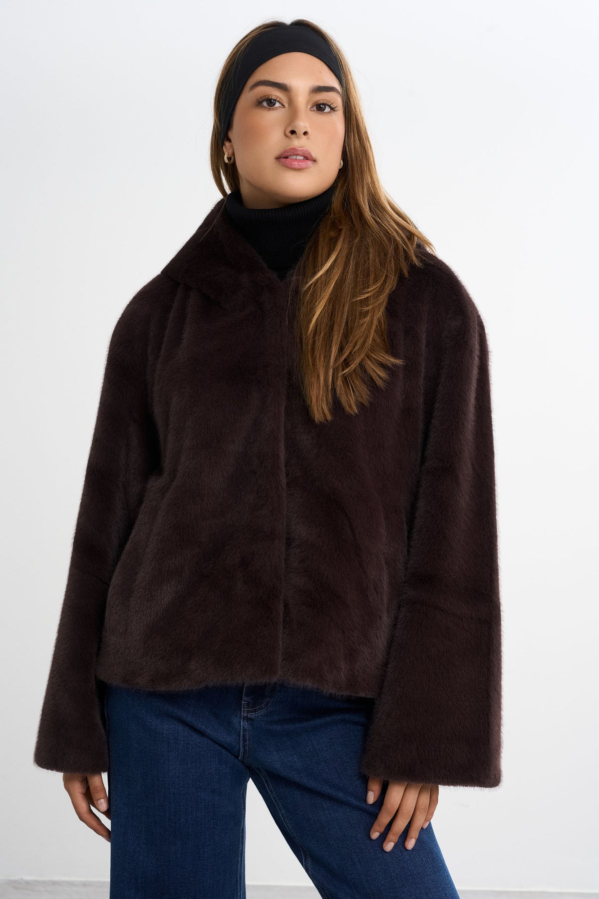 Faux fur-jacka