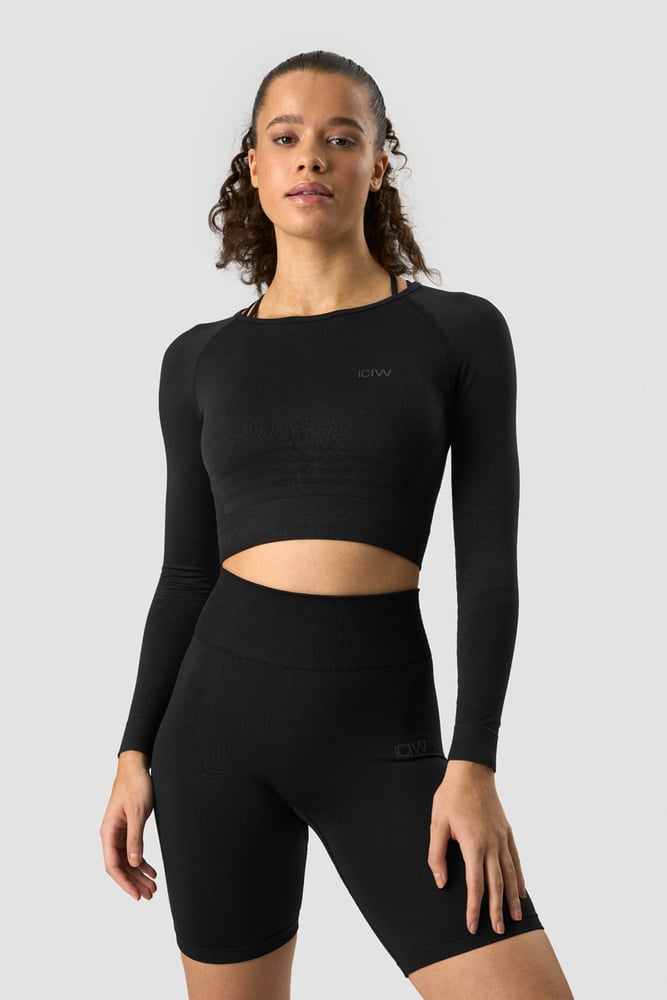 define seamless ls crop top black/black