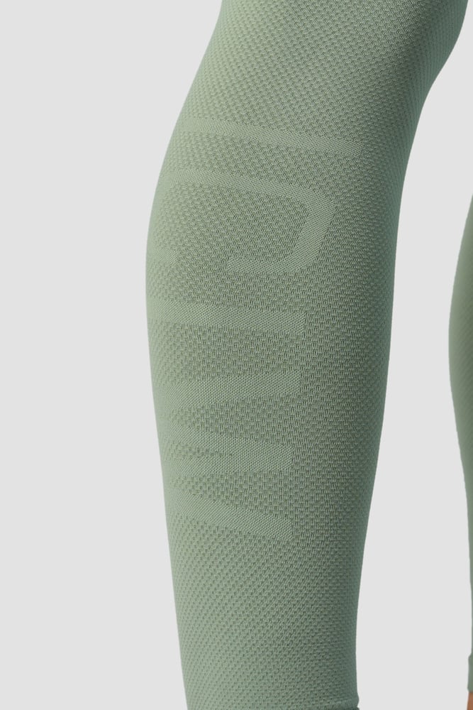 define seamless v-shape tights light sage green