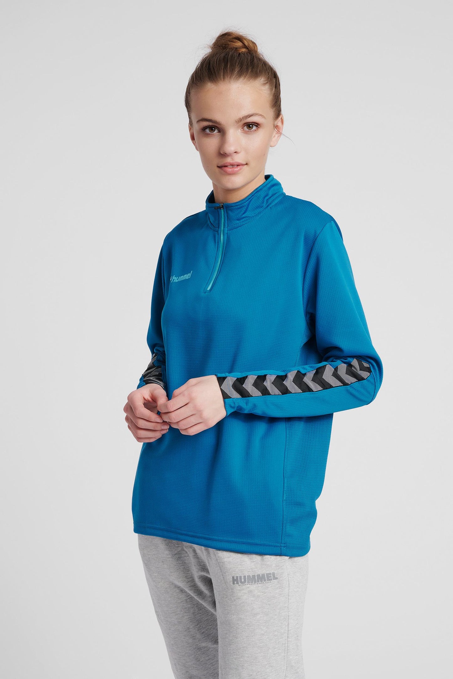 HUMMEL - Hmlauthentic Half Zip Sweatshirt Woman - Celestial