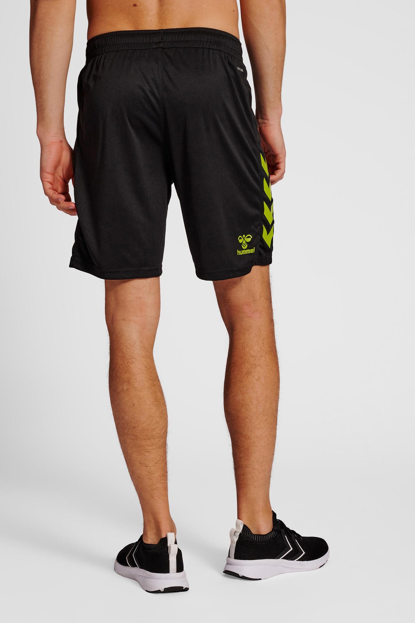 HUMMEL - Hmlcore Xk Poly Shorts - Black/lime Popsicle