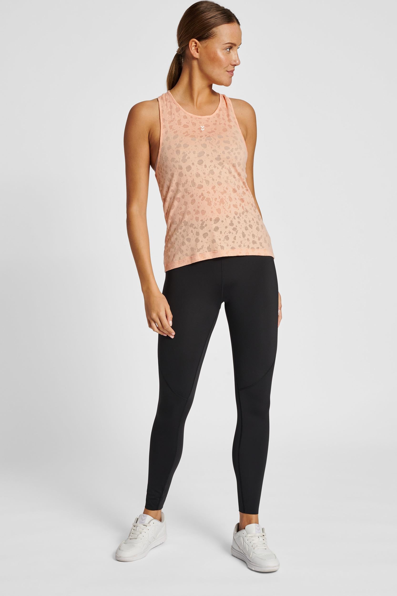 HUMMEL - Hmlmt Iris Burnout Top - Almost Apricot