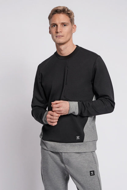 HUMMEL - Hmltropper Sweatshirt - Black