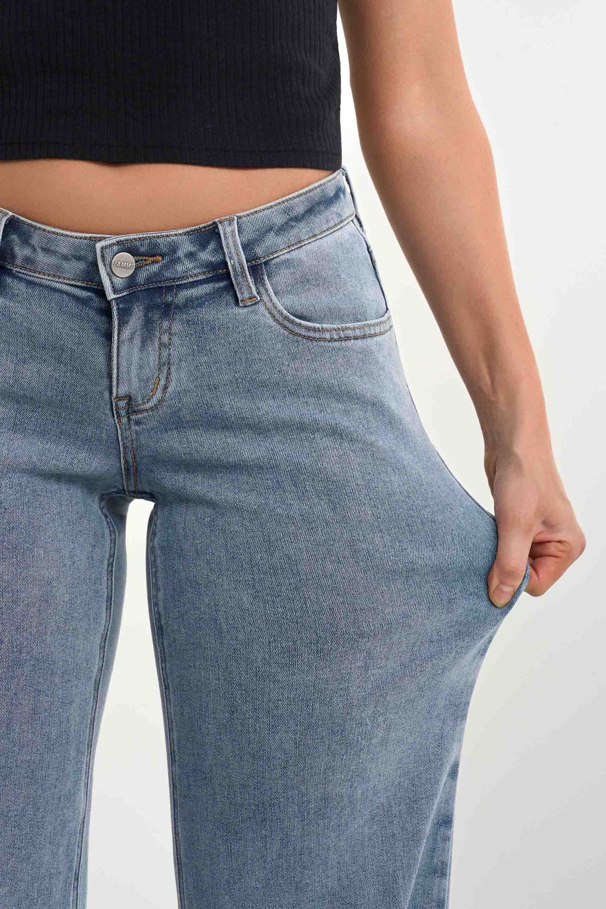 Lågt skurna baggy jeans