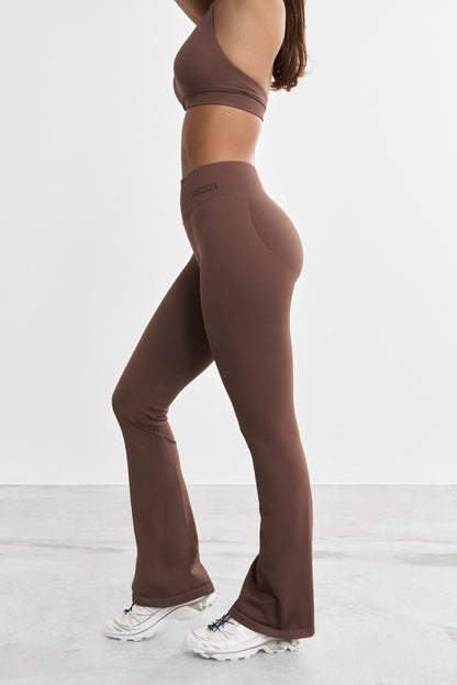 Sculpt Flared leggings