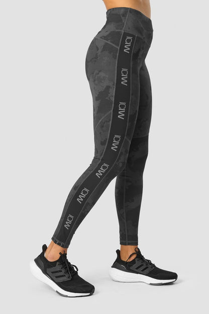 ultimate training tights wmn black camo