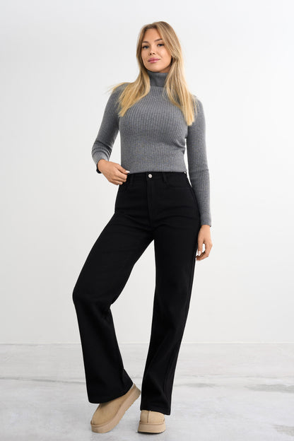 Värmande pösiga jeans