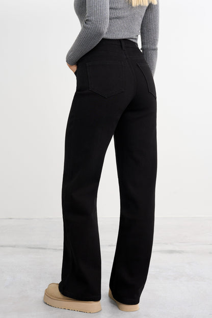Värmande pösiga jeans